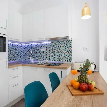 The Blue Apartment Split